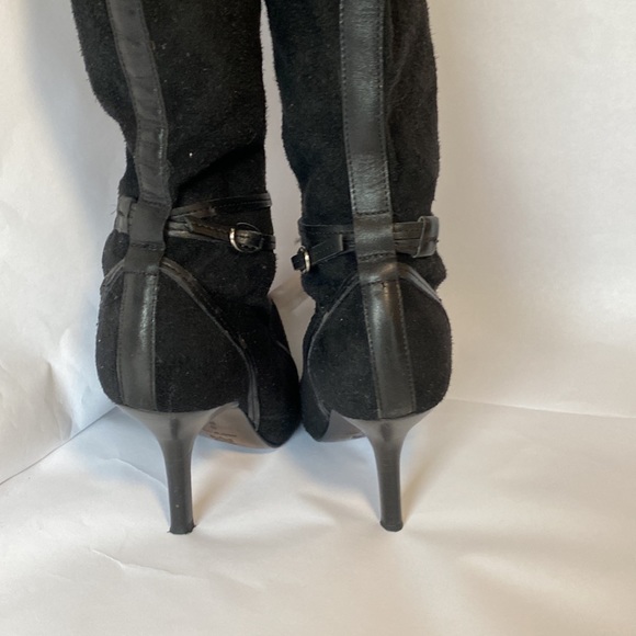 Donald J Pliner Collection Black Suede Boots with Delicate Buckle, Size 6 - Picture 7 of 9
